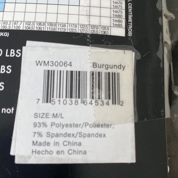 NWT on trend Fleece Footed super opaque burgundy tights size m/l - Picture 3 of 5